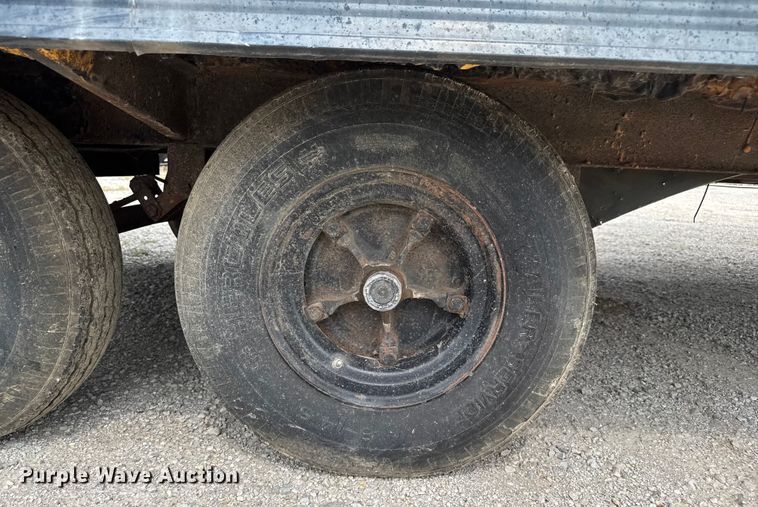 image for item EV1754 1983 Mark mobile office trailer