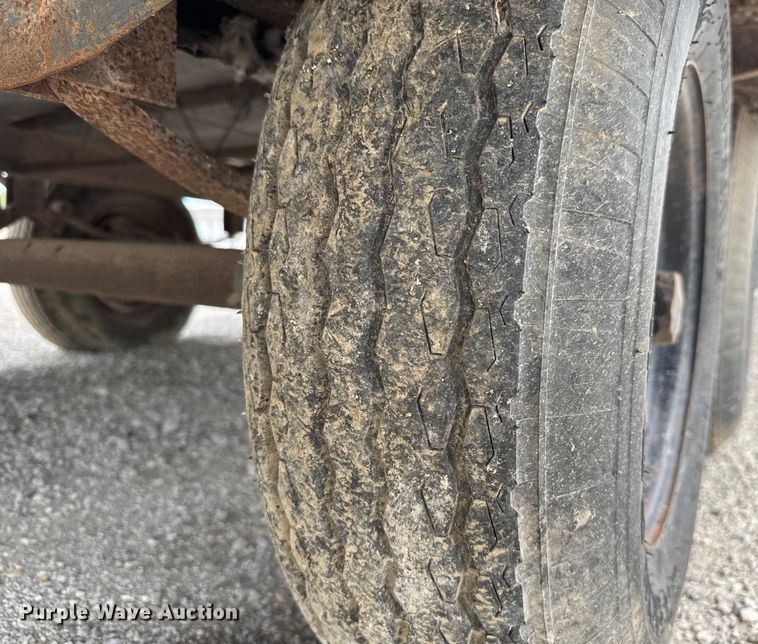 image for item EV1754 1983 Mark mobile office trailer