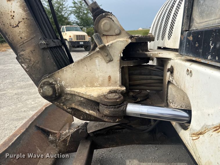 image for item EV1755 2006 Bobcat  442C  mini excavator