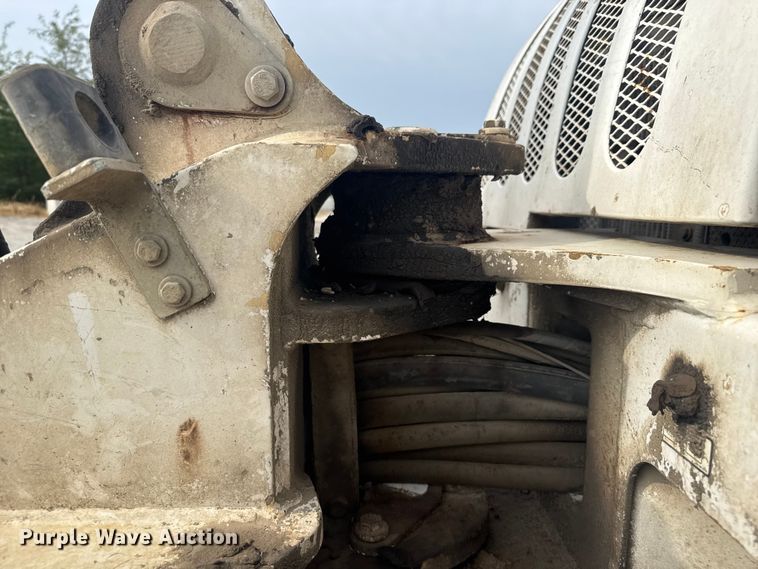 image for item EV1755 2006 Bobcat  442C  mini excavator