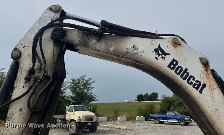 image for item EV1755 2006 Bobcat  442C  mini excavator