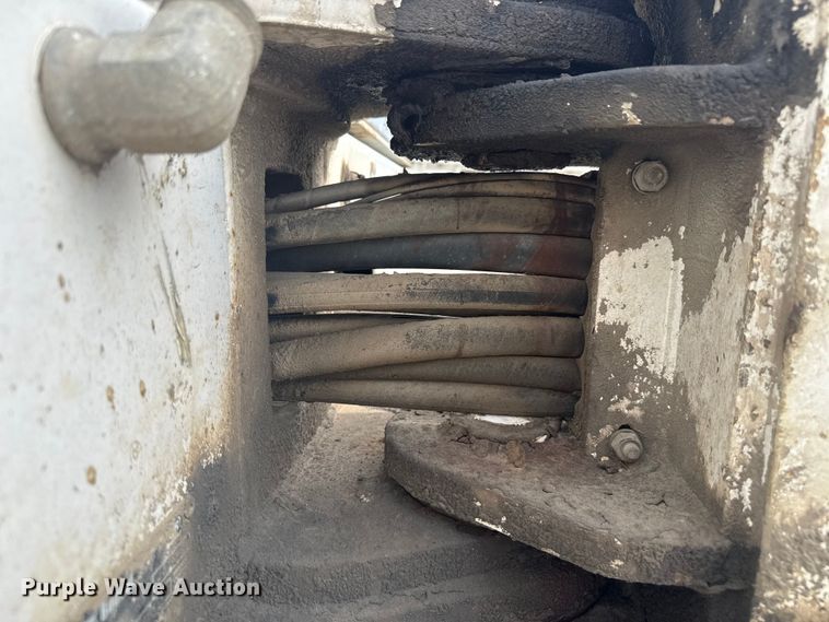 image for item EV1755 2006 Bobcat  442C  mini excavator