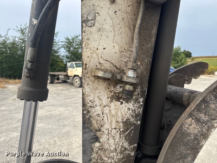 image for item EV1755 2006 Bobcat  442C  mini excavator