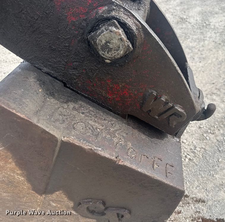 image for item EV1755 2006 Bobcat  442C  mini excavator