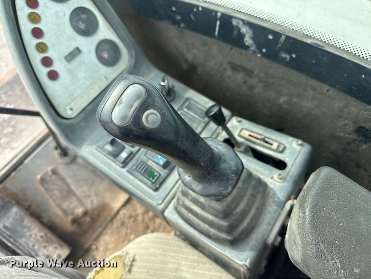 image for item EV1755 2006 Bobcat  442C  mini excavator