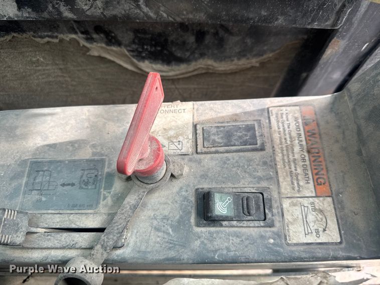 image for item EV1755 2006 Bobcat  442C  mini excavator