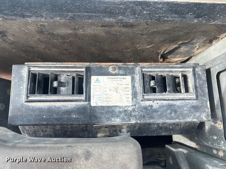 image for item EV1755 2006 Bobcat  442C  mini excavator