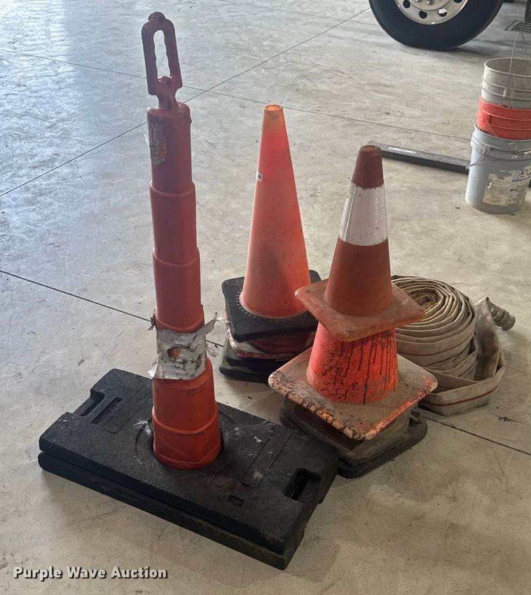 image for item EV1820 Safety equipment