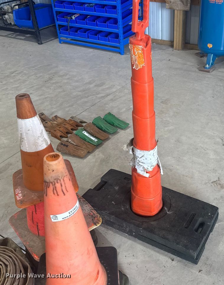 image for item EV1820 Safety equipment