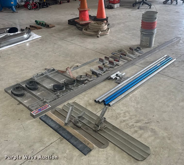 image for item EV1821 Concrete tools