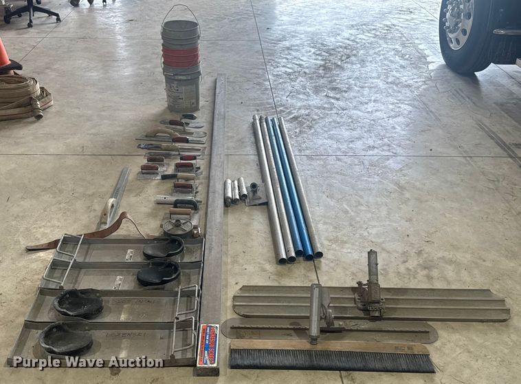 image for item EV1821 Concrete tools