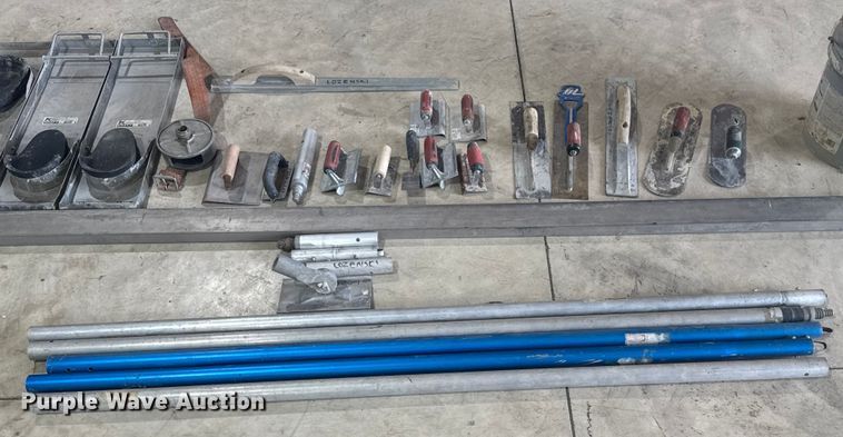 image for item EV1821 Concrete tools