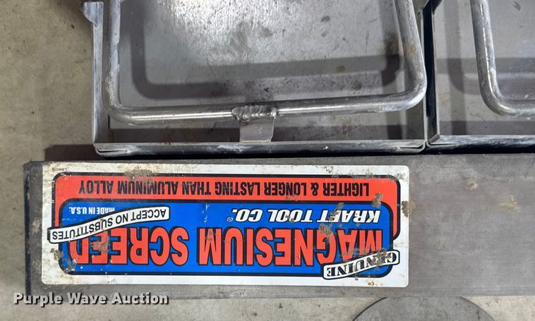 image for item EV1821 Concrete tools