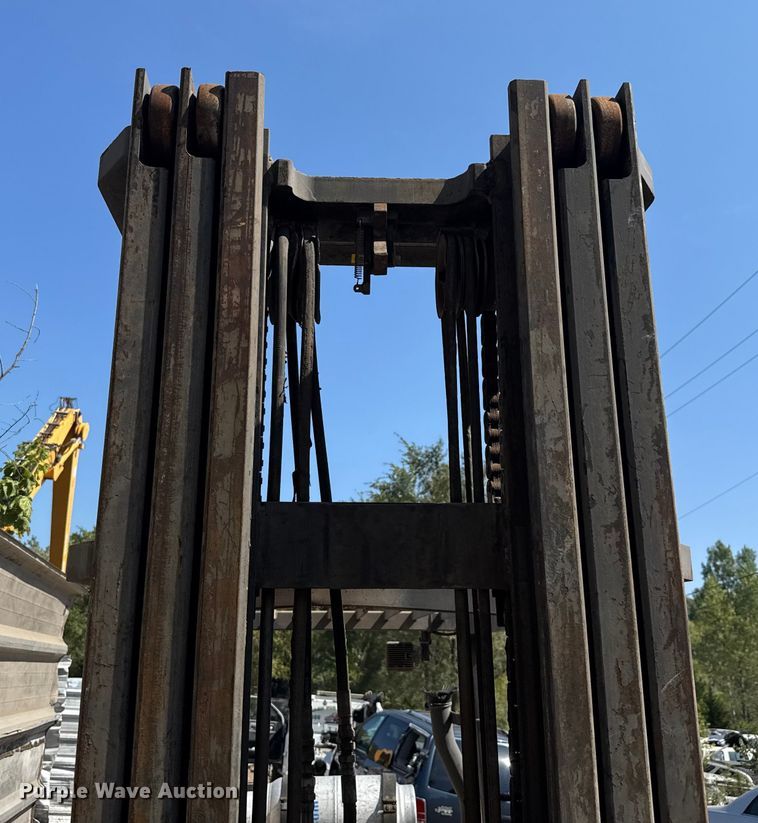 image for item EV1832 Caterpillar GP45 forklift