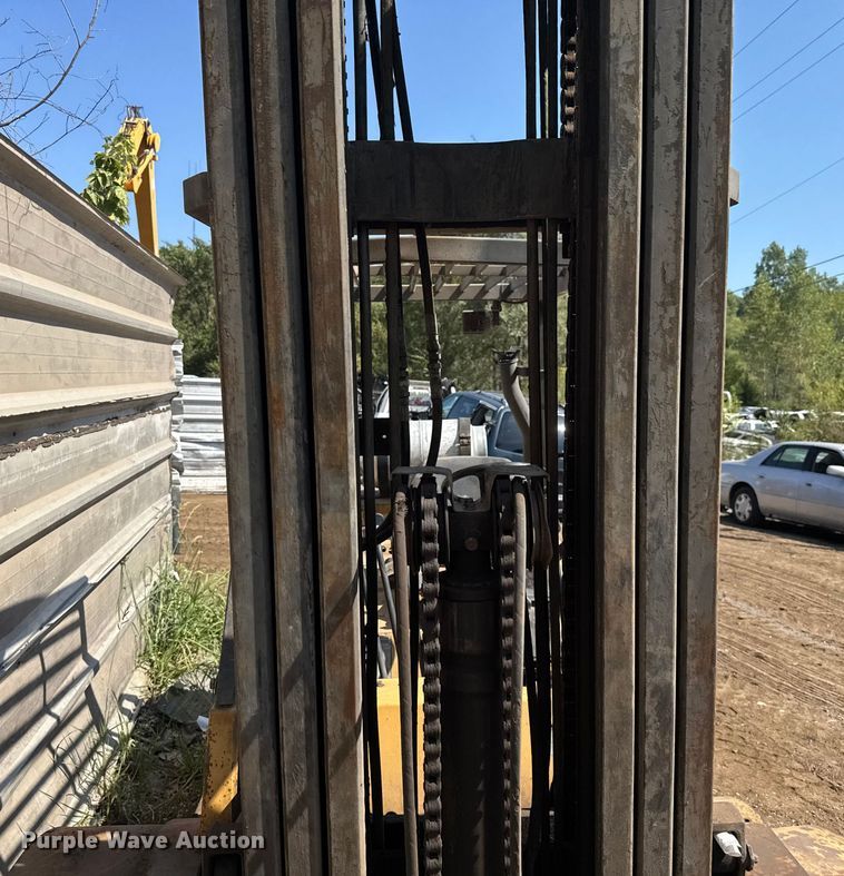 image for item EV1832 Caterpillar GP45 forklift