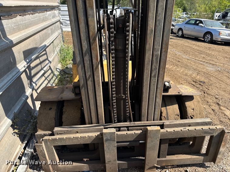 image for item EV1832 Caterpillar GP45 forklift