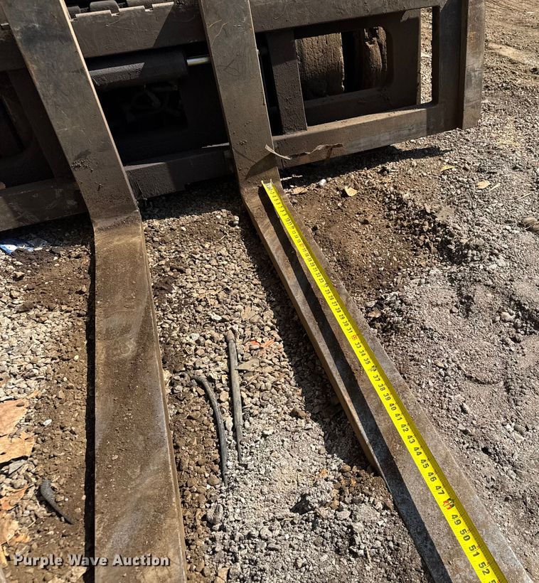 image for item EV1832 Caterpillar GP45 forklift