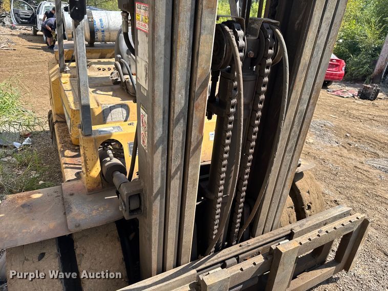 image for item EV1832 Caterpillar GP45 forklift