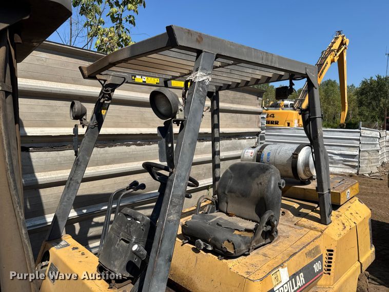image for item EV1832 Caterpillar GP45 forklift