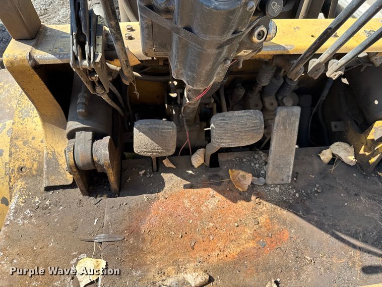 image for item EV1832 Caterpillar GP45 forklift