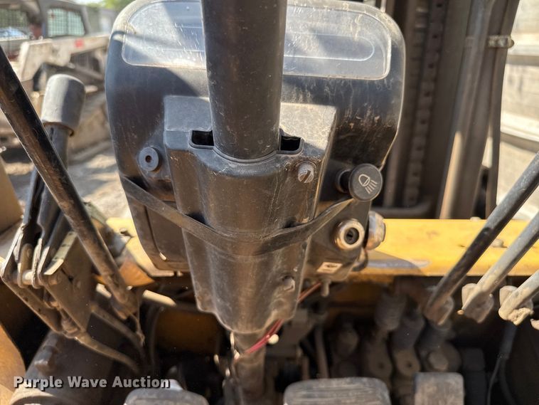 image for item EV1832 Caterpillar GP45 forklift