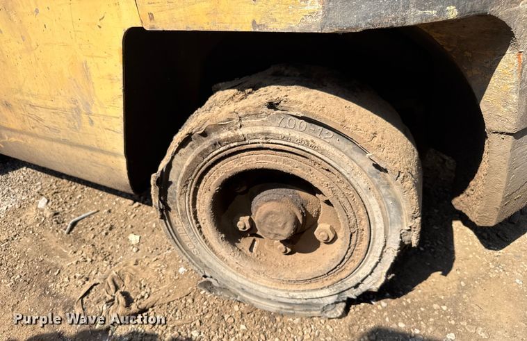 image for item EV1832 Caterpillar GP45 forklift