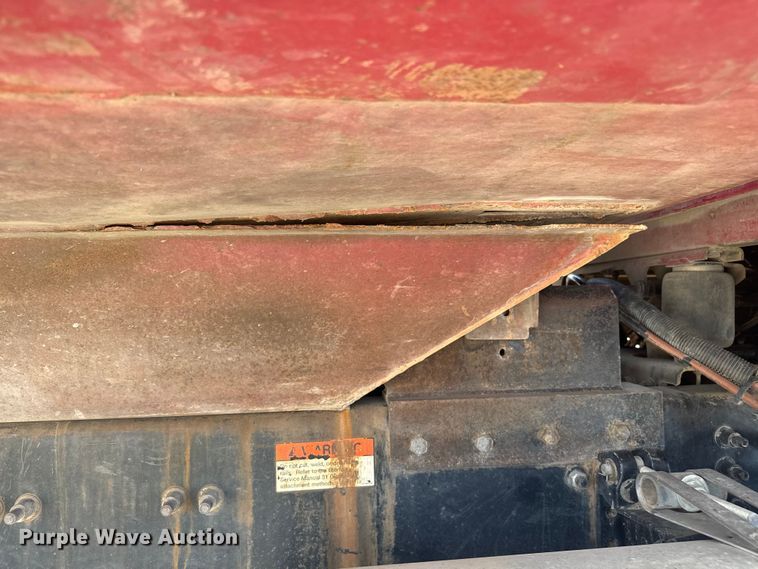 image for item EV1845 2006 Sterling L9500 dump truck