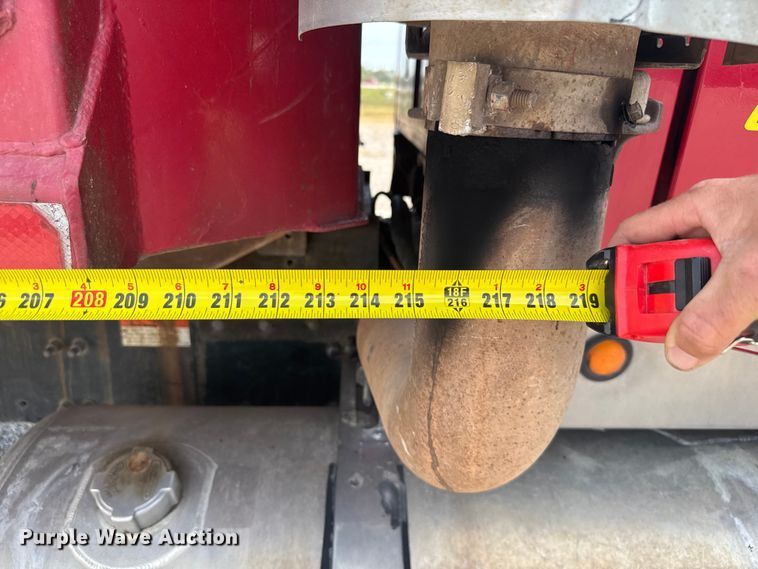 image for item EV1845 2006 Sterling L9500 dump truck