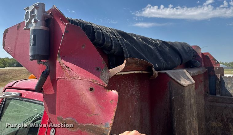 image for item EV1845 2006 Sterling L9500 dump truck