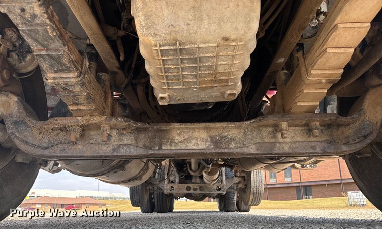 image for item EV1845 2006 Sterling L9500 dump truck