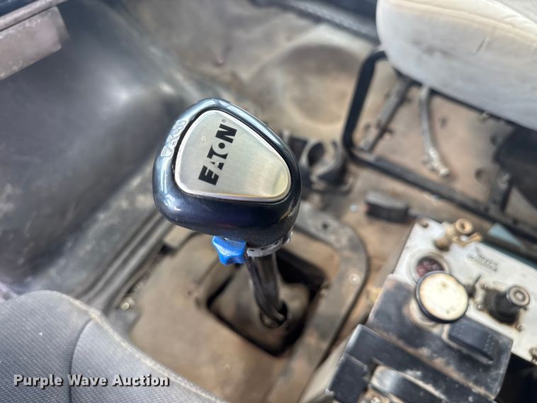 image for item EV1845 2006 Sterling L9500 dump truck