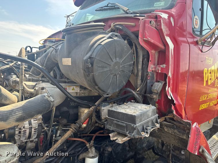 image for item EV1845 2006 Sterling L9500 dump truck