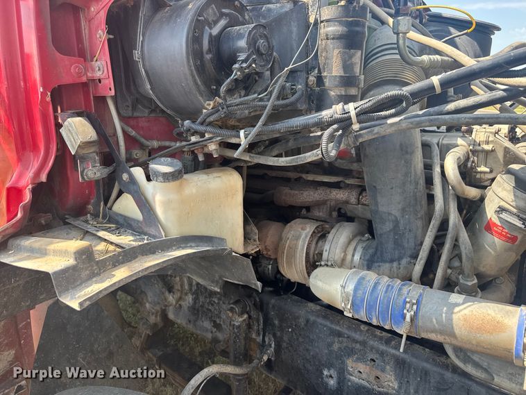 image for item EV1845 2006 Sterling L9500 dump truck