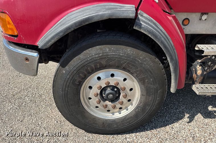 image for item EV1845 2006 Sterling L9500 dump truck