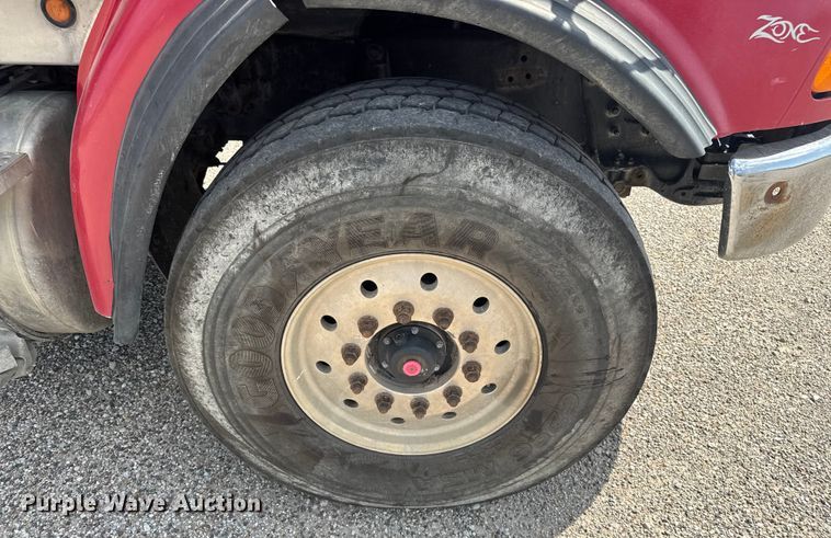 image for item EV1845 2006 Sterling L9500 dump truck