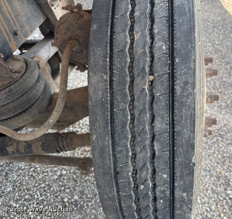 image for item EV1845 2006 Sterling L9500 dump truck