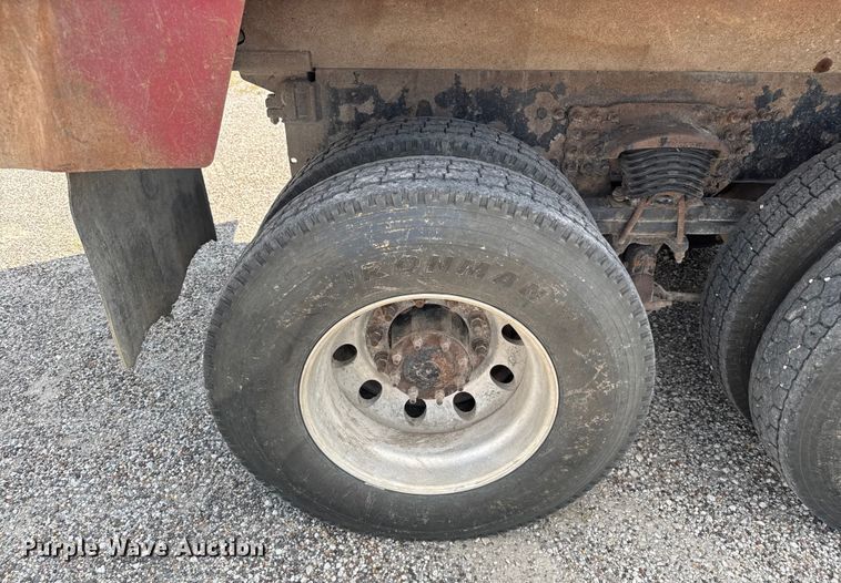 image for item EV1845 2006 Sterling L9500 dump truck