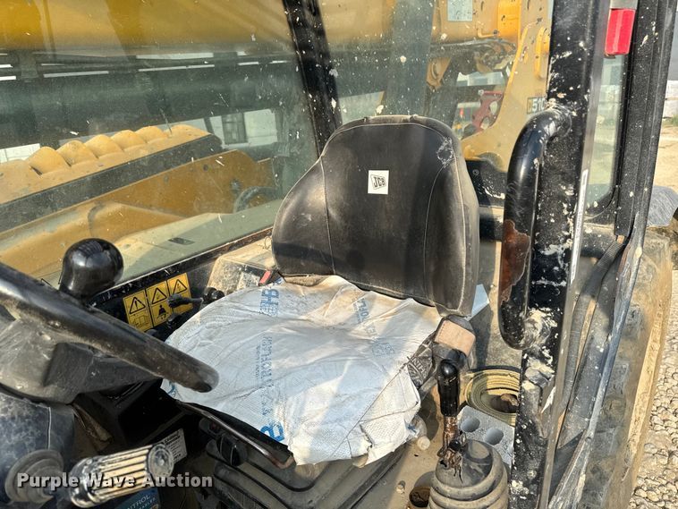 image for item EV4001 2019 JCB 510-56 telehandler