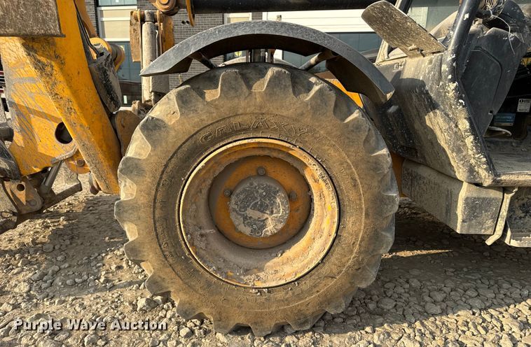 image for item EV4001 2019 JCB 510-56 telehandler