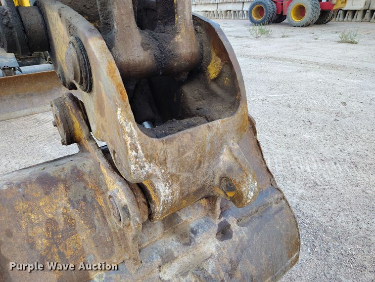 image for item IP9704 2009 Komatsu PC138USLC-8 mini excavator