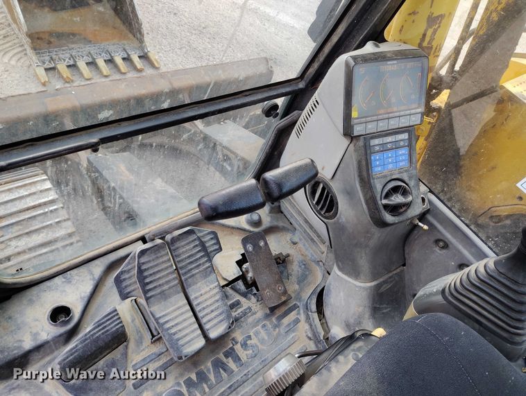 image for item IP9704 2009 Komatsu PC138USLC-8 mini excavator