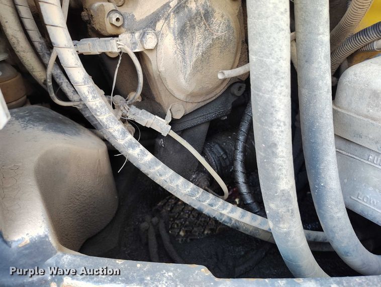 image for item IP9704 2009 Komatsu PC138USLC-8 mini excavator