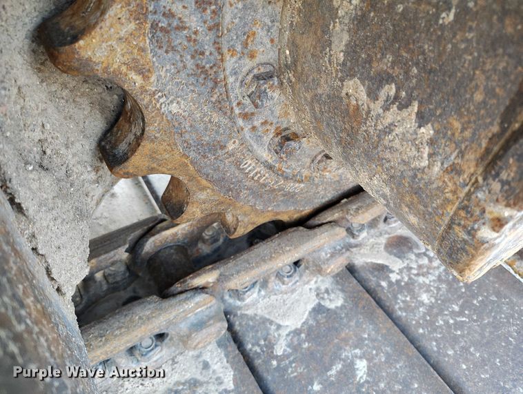 image for item IP9704 2009 Komatsu PC138USLC-8 mini excavator