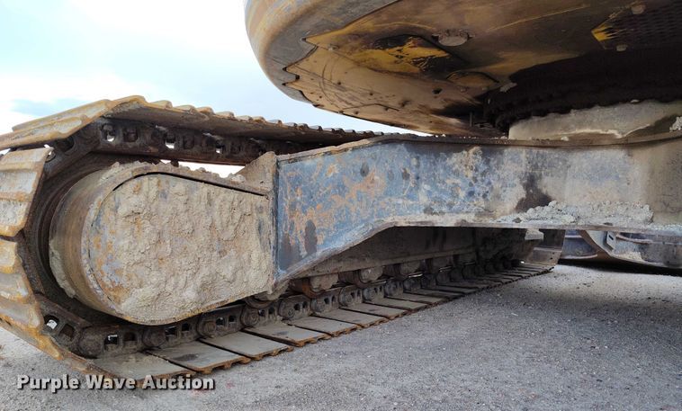 image for item IP9704 2009 Komatsu PC138USLC-8 mini excavator