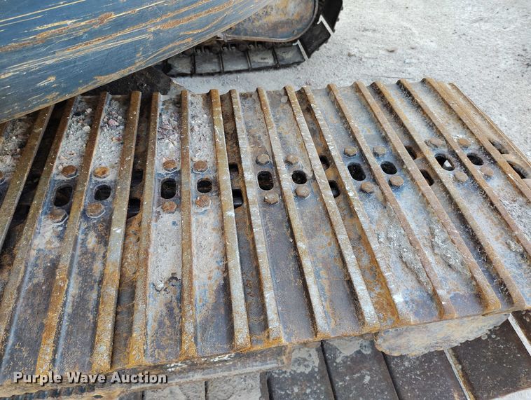 image for item IP9704 2009 Komatsu PC138USLC-8 mini excavator