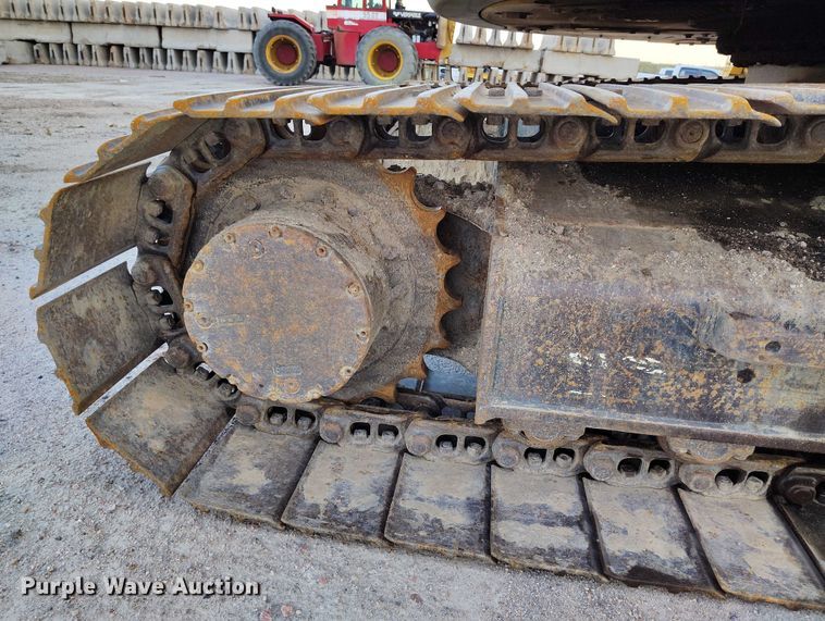 image for item IP9704 2009 Komatsu PC138USLC-8 mini excavator