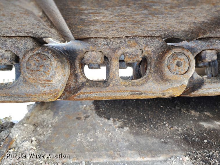 image for item IP9704 2009 Komatsu PC138USLC-8 mini excavator