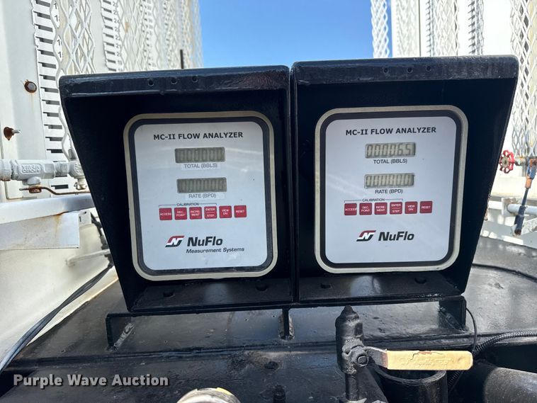 image for item NU9552 2017 Kenworth T370 vacuum truck