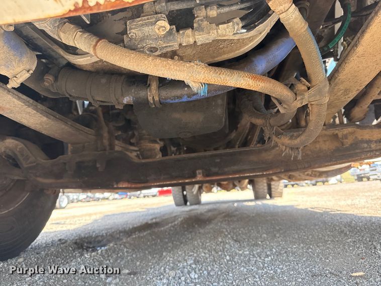 image for item NU9552 2017 Kenworth T370 vacuum truck