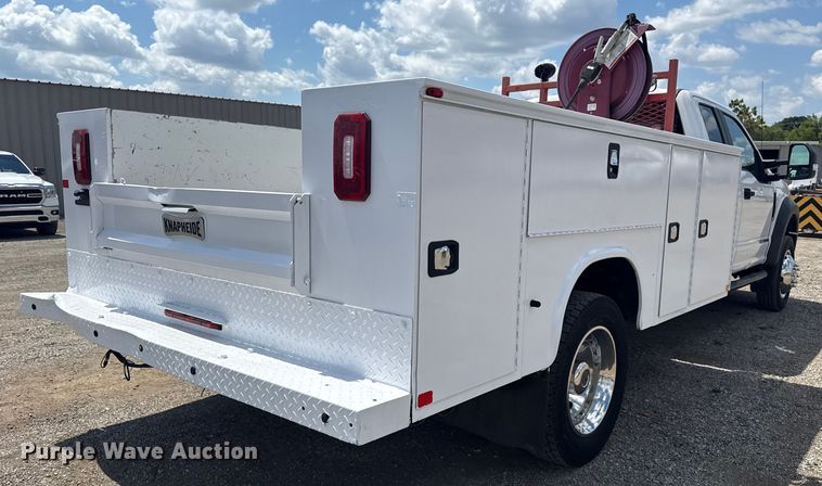 image for item NU9562 2019 Ford F550 Super Duty utility / service truck